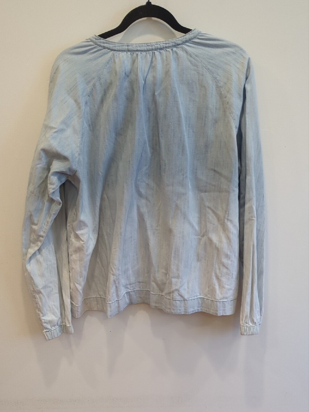 Coastal Beach Boho Minimalisit PARNI Chambray Cotton Denim Light Blue Blouse (L) - Picture 7 of 7